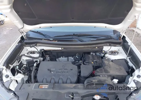 2017 Mitsubishi Outlander Se/Sel z USA, uszkodzony, nr VIN JA4AD3A34HZ016514